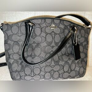 NWOT Coach mini crossbody